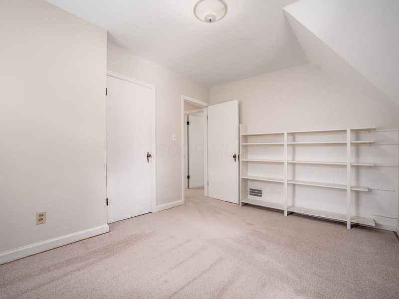 870 Euclaire Avenue, Columbus, OH 43209 Photo 39