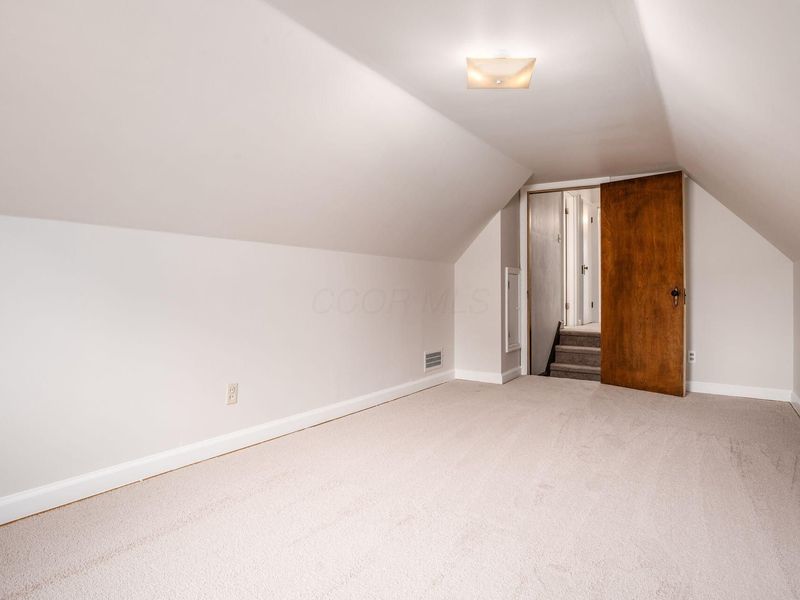 870 Euclaire Avenue, Columbus, OH 43209 Photo 42