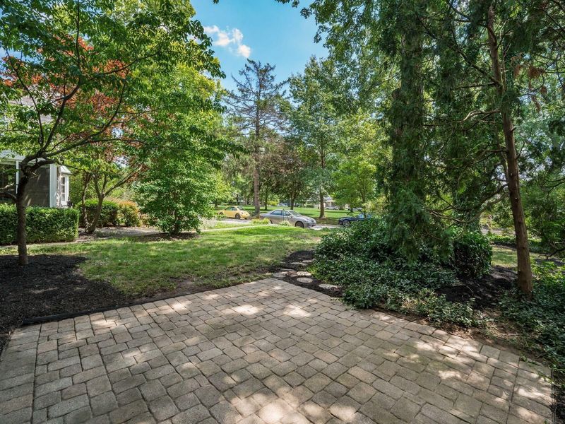 870 Euclaire Avenue, Columbus, OH 43209 Photo 47