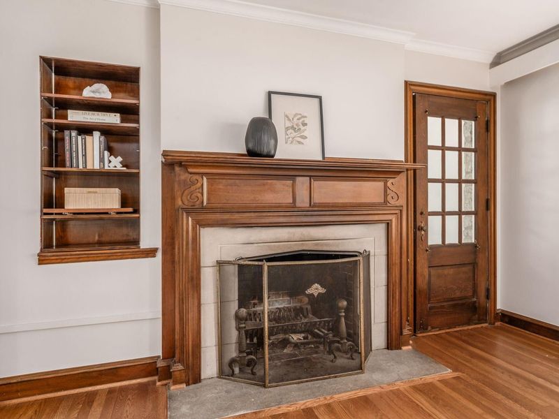870 Euclaire Avenue, Columbus, OH 43209 Photo 8