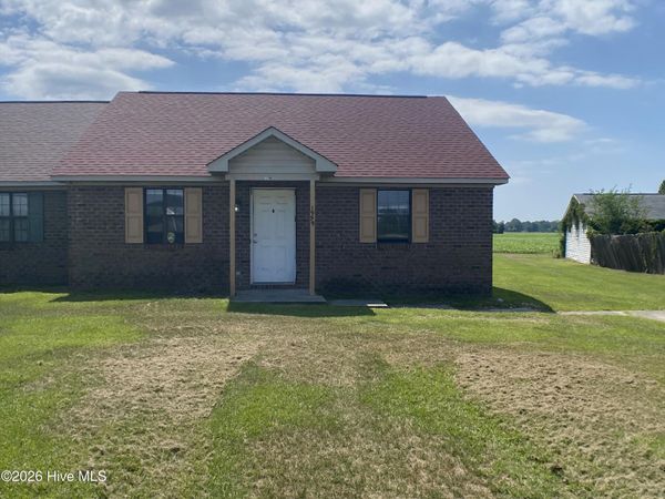 1999b Sunnybrook Road , Greenville, NC 27834