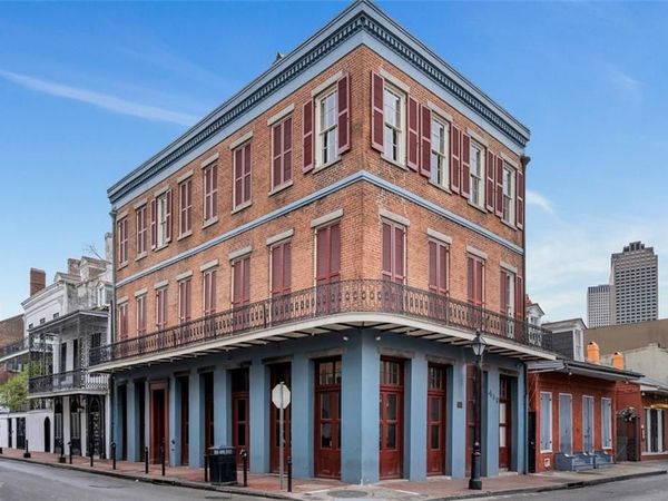 438 DAUPHINE Street , Unit 1A, New Orleans, LA 70112