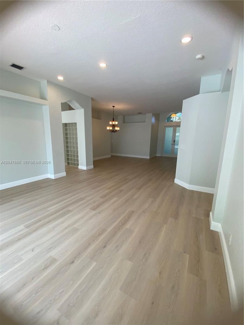 628 SW 168th Ter , Pembroke Pines, FL 33027 Photo