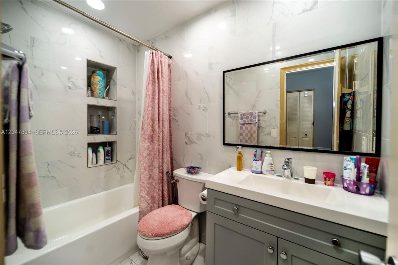 10815 NW 26th St , Sunrise, FL 33322 Photo