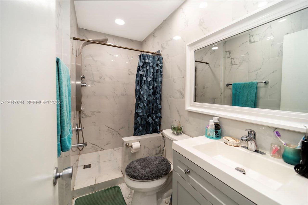 10815 NW 26th St , Sunrise, FL 33322 Photo