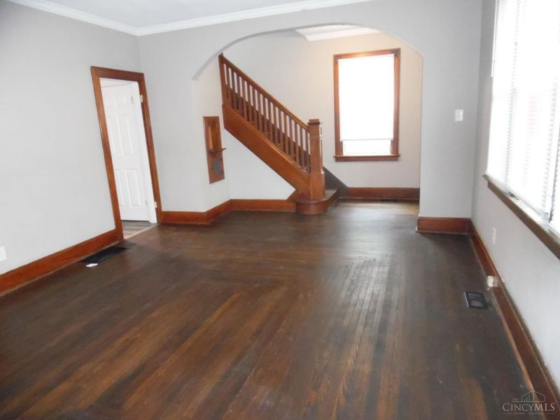 1635 W North Bend Road, Cincinnati, OH 45224 Photo 3