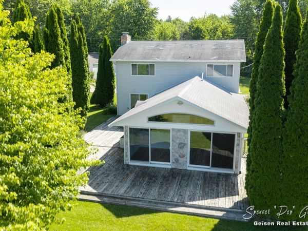 8641 Hidden Trail, Orleans, MI 48865