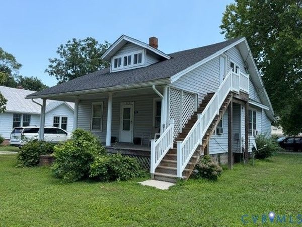 300 E Church Street , Kilmarnock, VA 22482