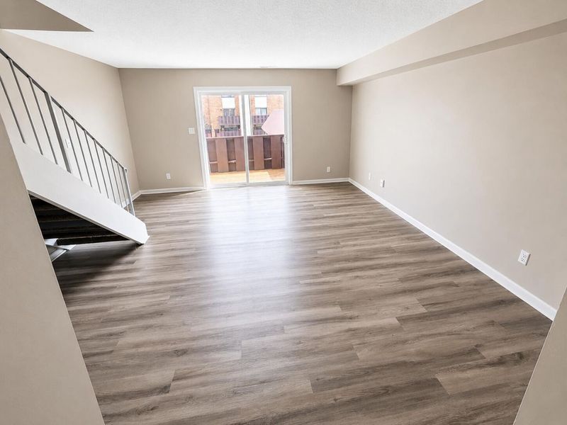 613 Villa Road, Unit H, Springfield, OH 45503 Photo 2