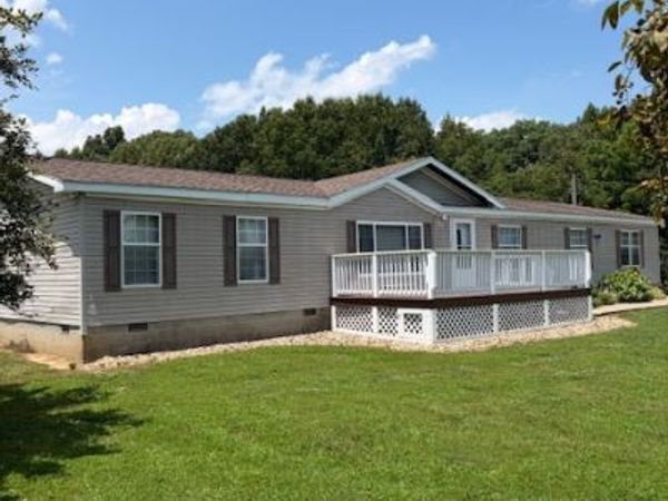 15165 N Concordia Lane , Woodlawn, IL 62898