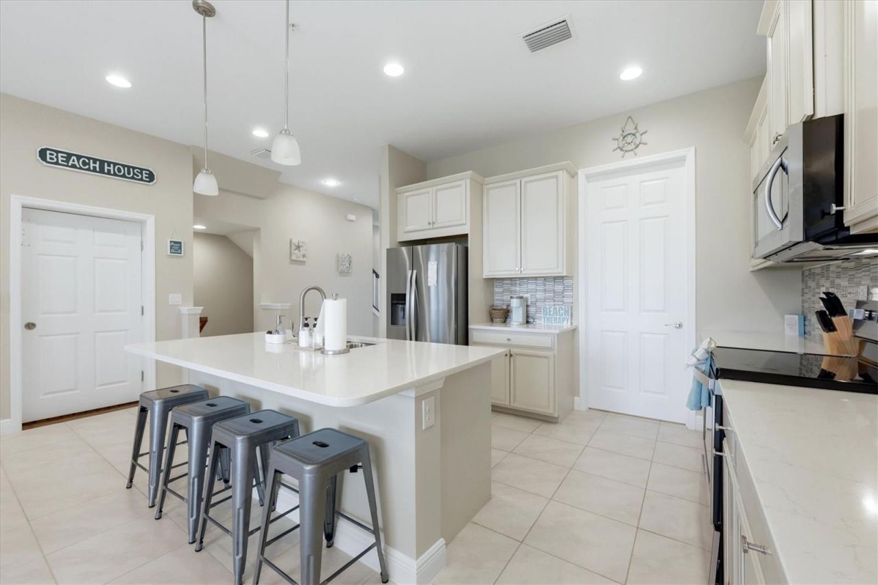 10425 Pilothouse Court , Unit 131, Placida, FL 33946 Photo