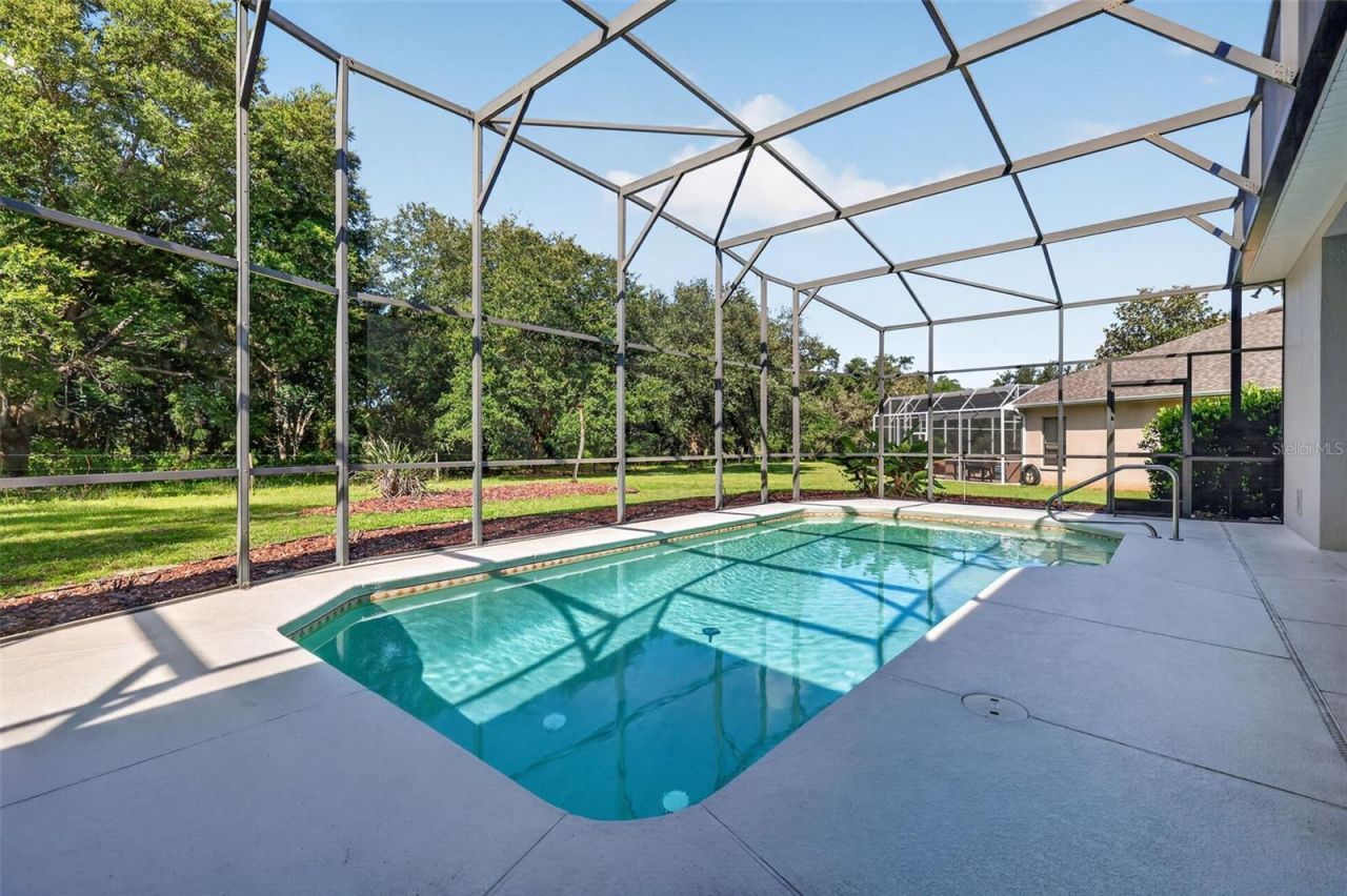 20606 Queen Alexandra Drive , Leesburg, FL 34748 Photo