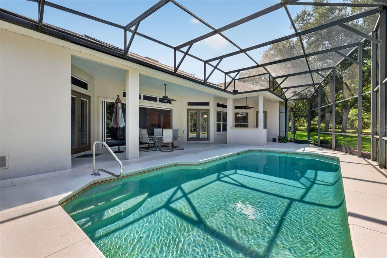 20606 Queen Alexandra Drive , Leesburg, FL 34748 Photo