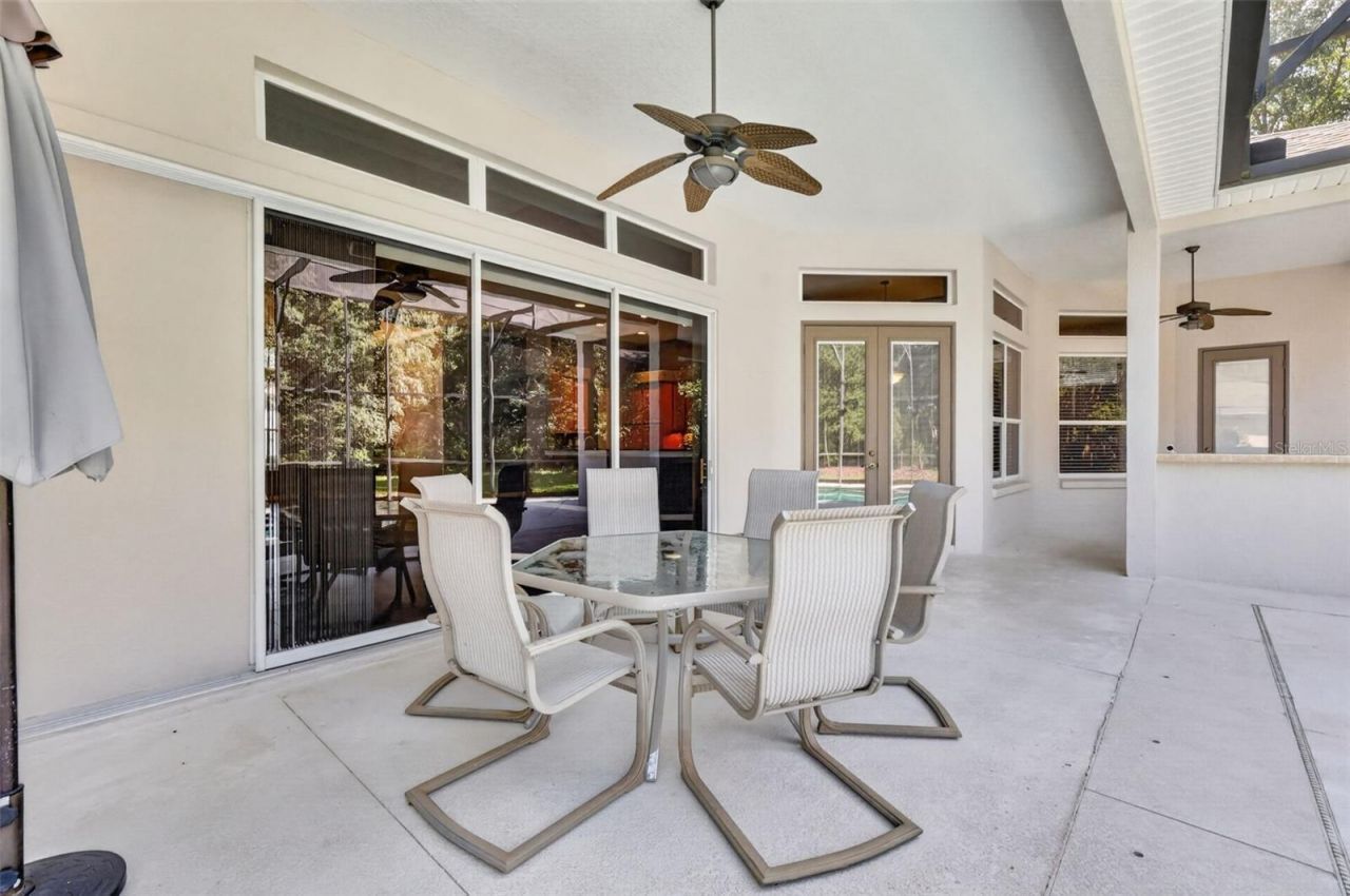 20606 Queen Alexandra Drive , Leesburg, FL 34748 Photo