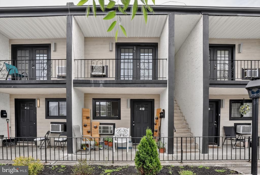 424 N Black Horse Pike, Unit 428, Runnemede, NJ 08078 Main Photo