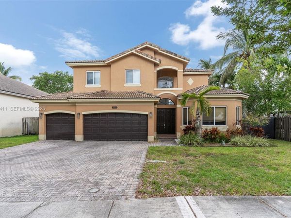 1922 SE 22nd Ct , Homestead, FL 33035