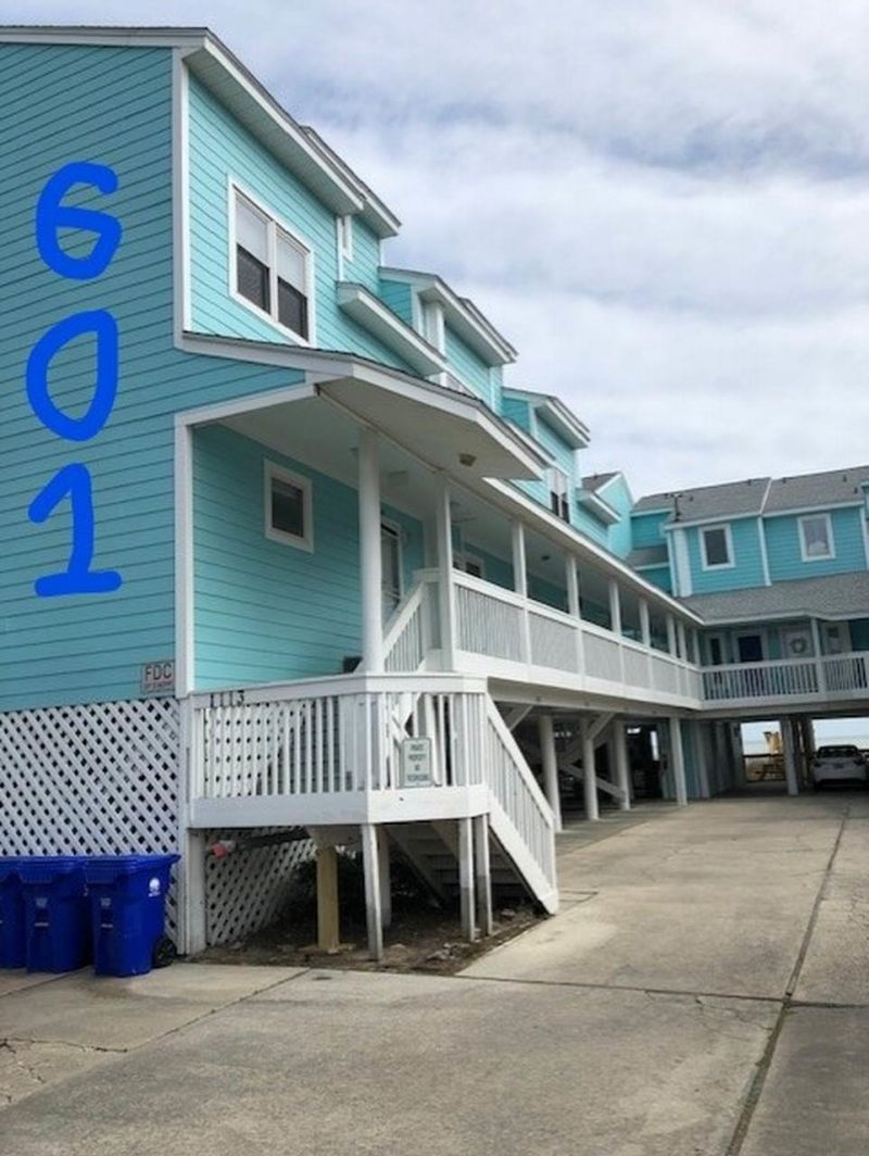 1113 S Ocean Blvd. Photo 34