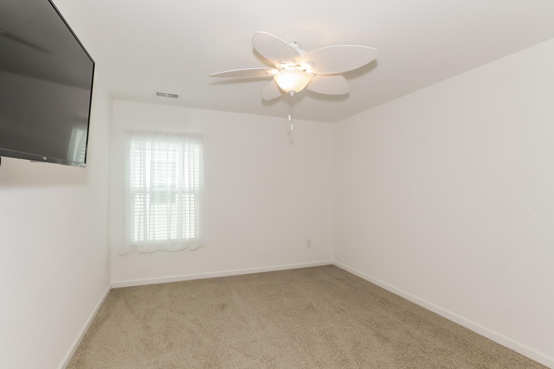 1126 Joywood Dr. Photo 11