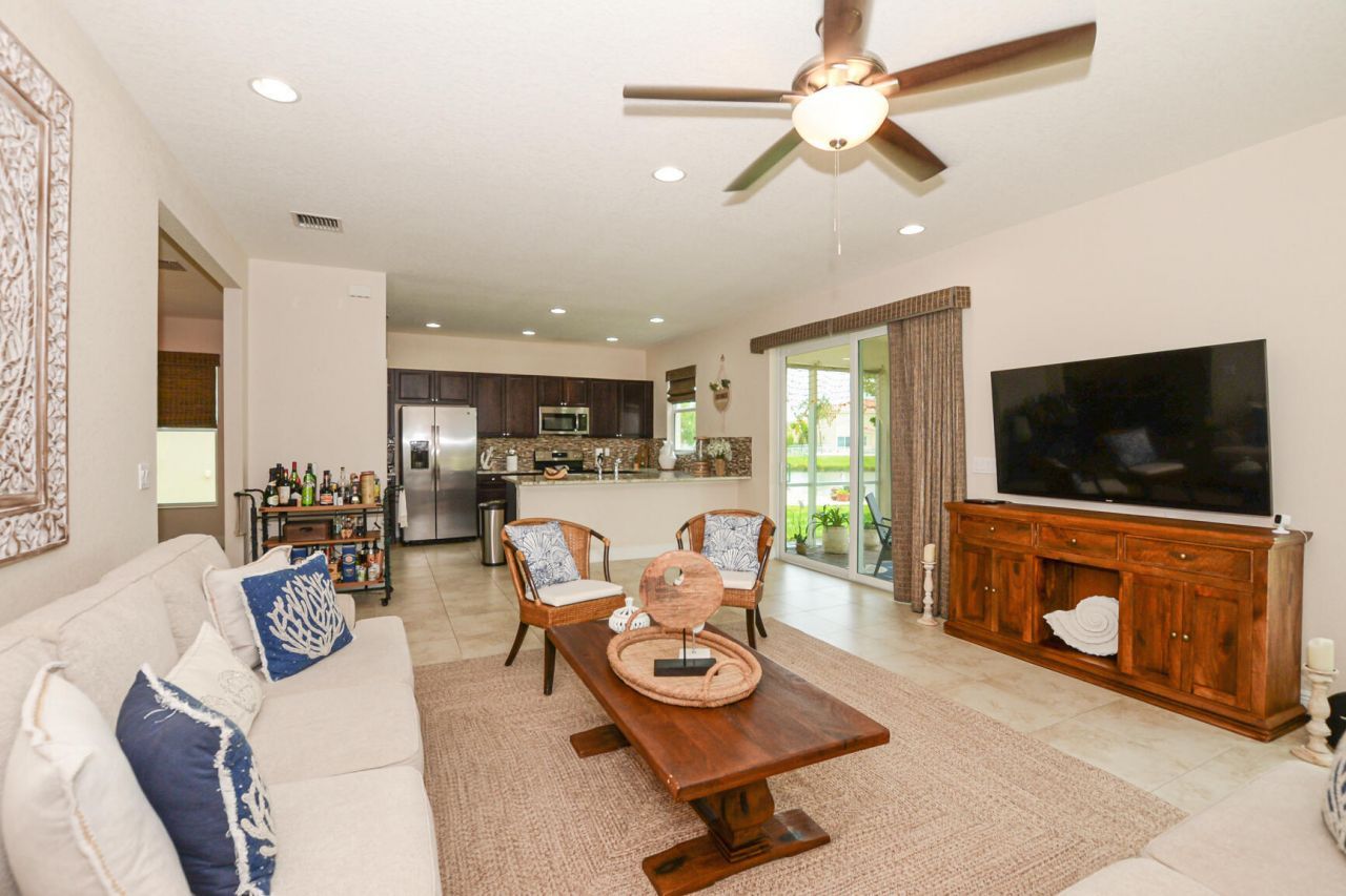 713 NW Leonardo Circle, Unit 713, Port Saint Lucie, FL 34986 Photo