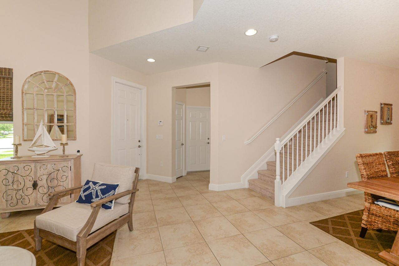 713 NW Leonardo Circle, Unit 713, Port Saint Lucie, FL 34986 Photo