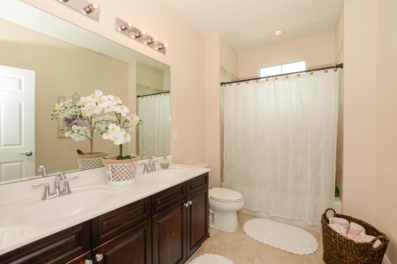 713 NW Leonardo Circle, Unit 713, Port Saint Lucie, FL 34986 Photo