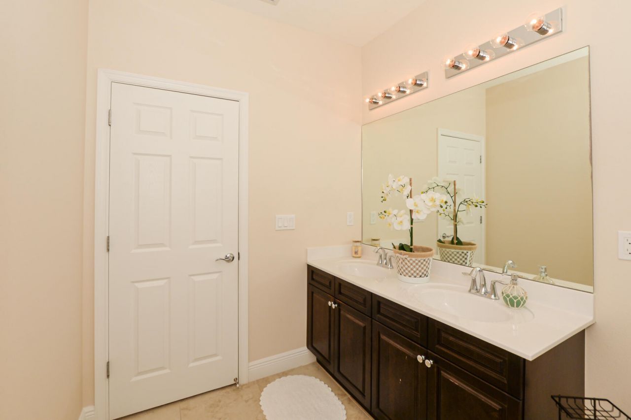 713 NW Leonardo Circle, Unit 713, Port Saint Lucie, FL 34986 Photo