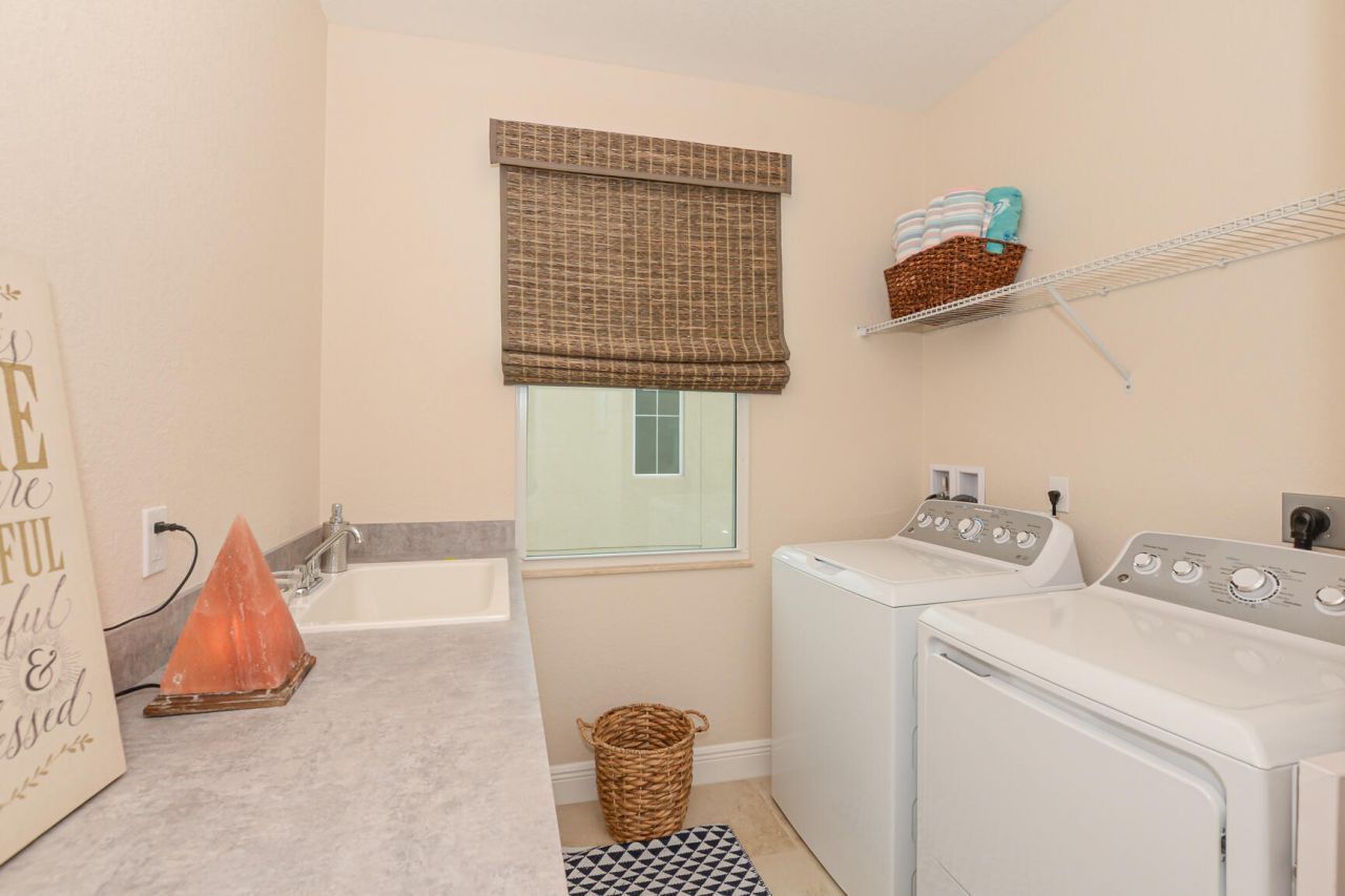 713 NW Leonardo Circle, Unit 713, Port Saint Lucie, FL 34986 Photo