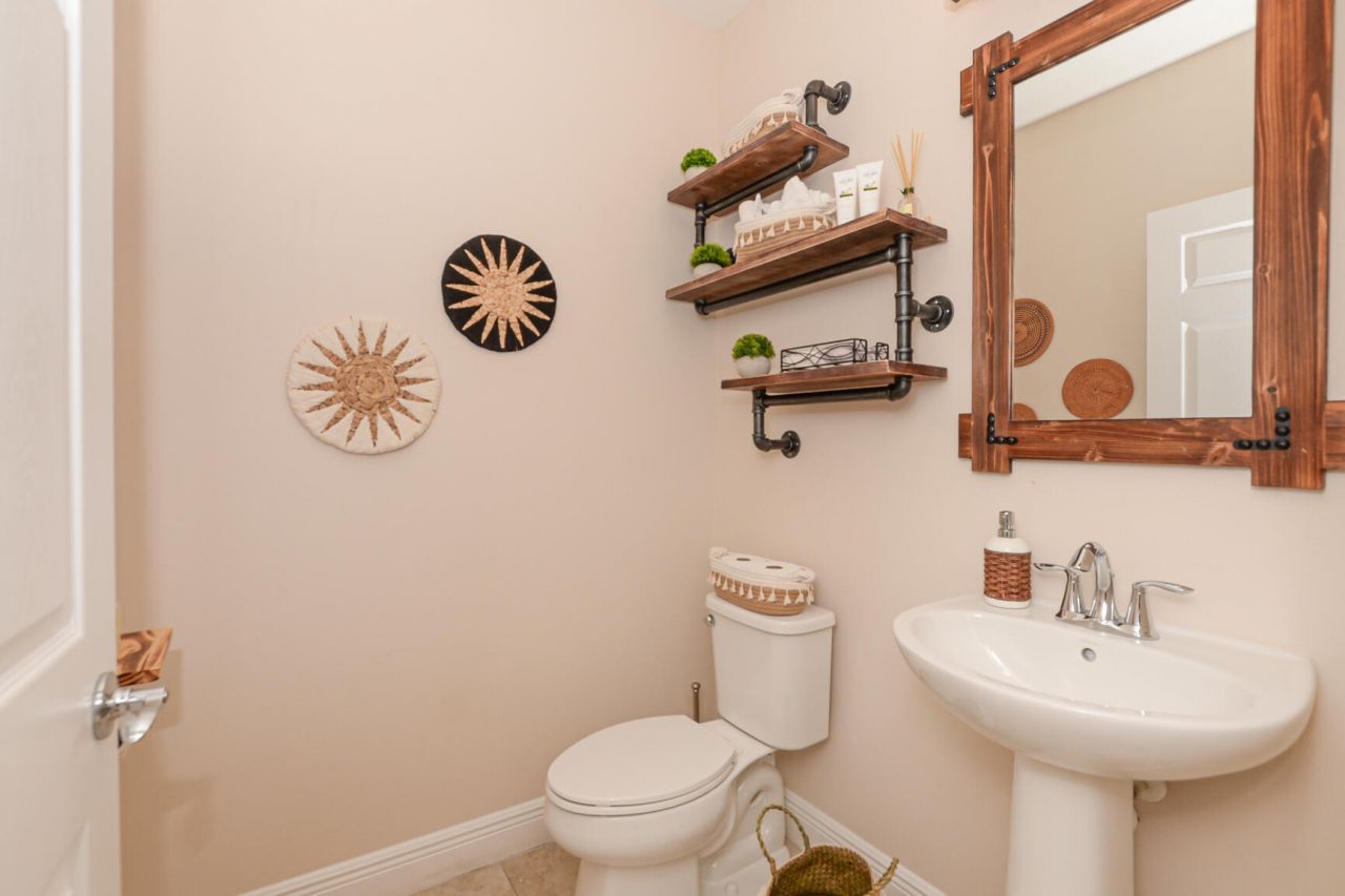 713 NW Leonardo Circle, Unit 713, Port Saint Lucie, FL 34986 Photo