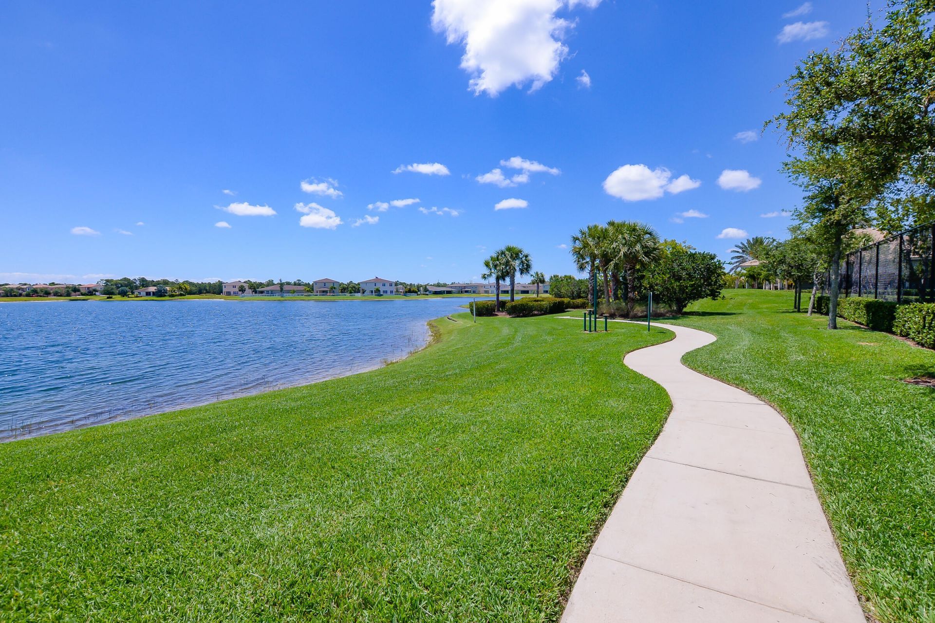 713 NW Leonardo Circle, Unit 713, Port Saint Lucie, FL 34986 Photo