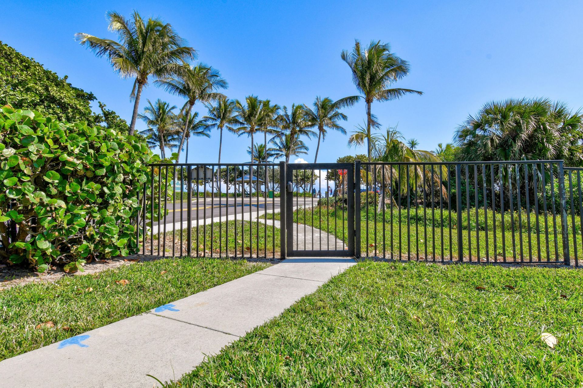 501 S Seas Drive, Unit 206, Jupiter, FL 33477 Photo