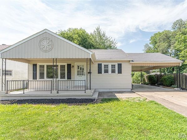2419 S Carolina Street, Louisiana, MO 63353