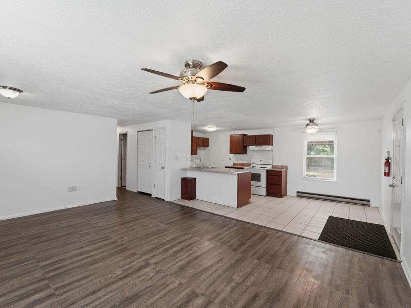 1565 Rock Creek Drive , Grove City, OH 43123 Photo 4