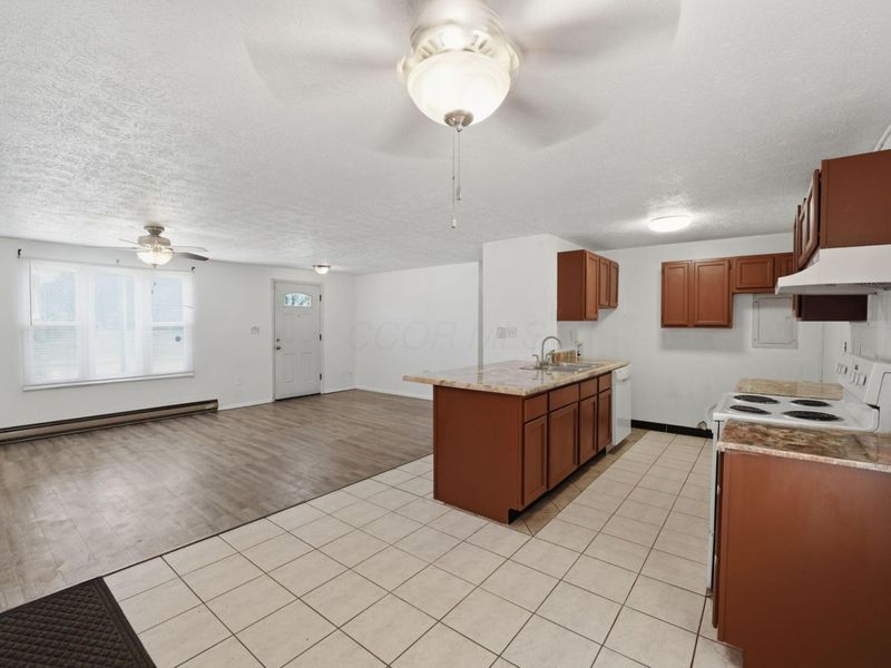 1565 Rock Creek Drive , Grove City, OH 43123 Photo 6