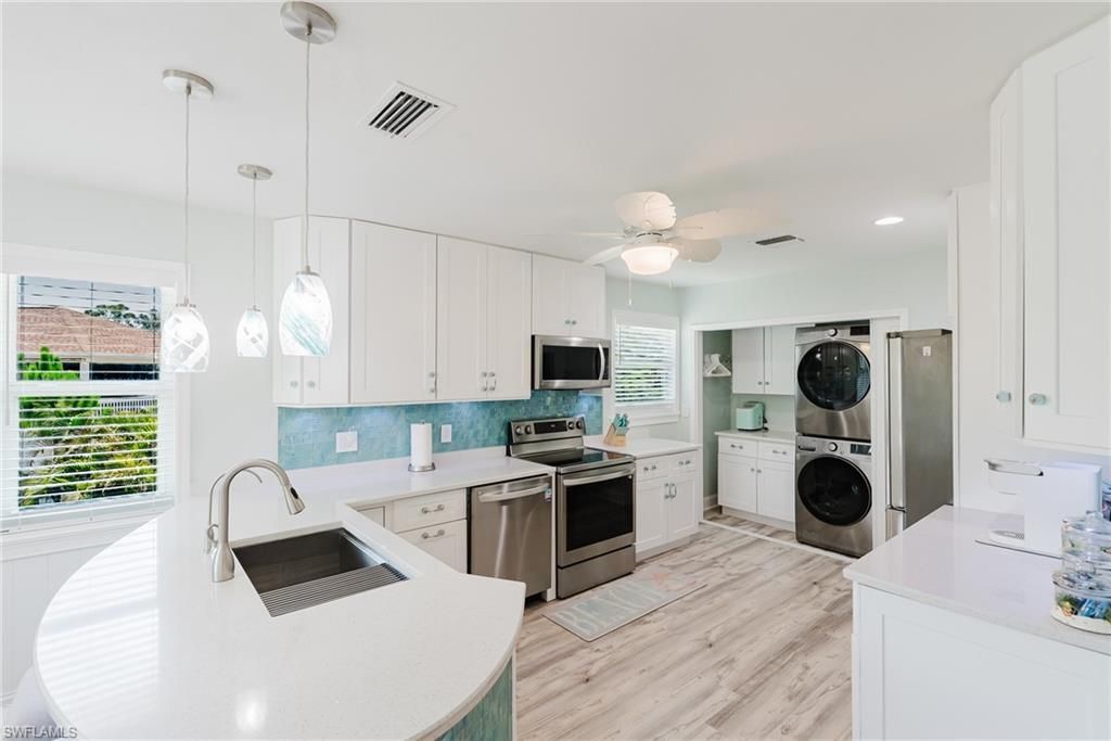 10810 Habitat Cir, Bokeelia, FL 33922 Photo