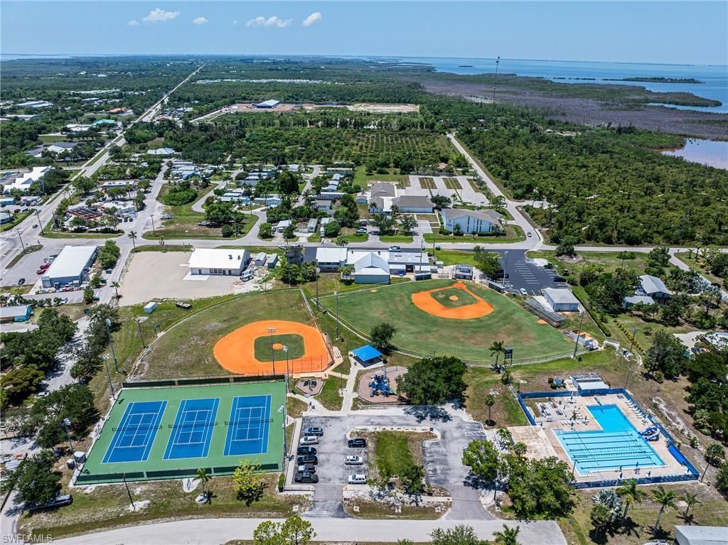 10810 Habitat Cir, Bokeelia, FL 33922 Photo