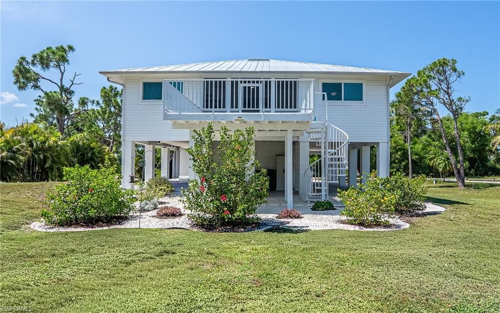 10810 Habitat Cir, Bokeelia, FL 33922 Photo