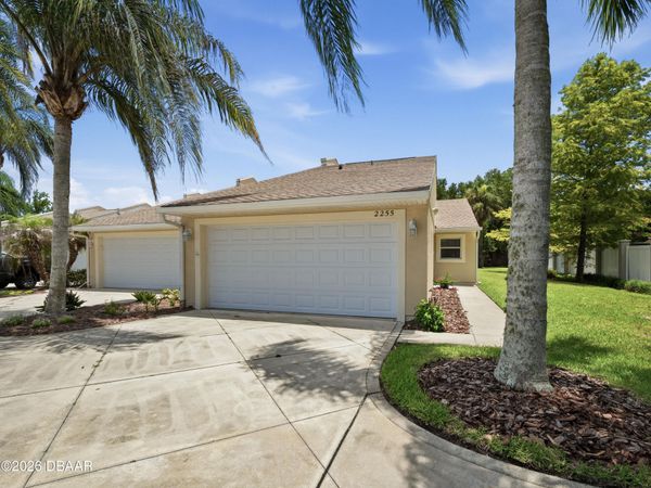 2255 Hawks Cove Circle, New Smyrna Beach, FL 32168