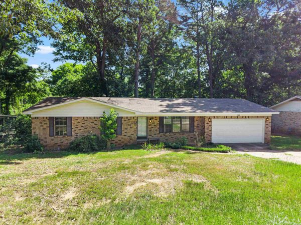348 LANCE Circle, Hot Springs, AR 71901