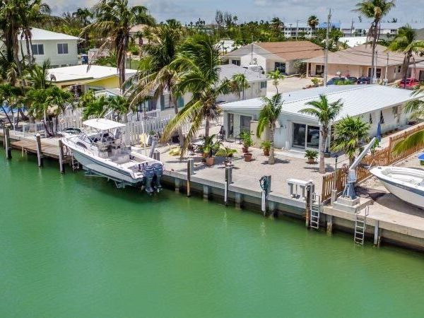 341 3rd Street, KEY COLONY, FL 33051