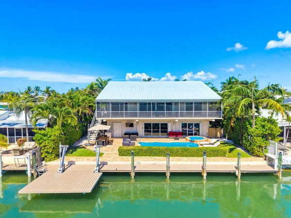 420 11th Street, KEY COLONY, FL 33051