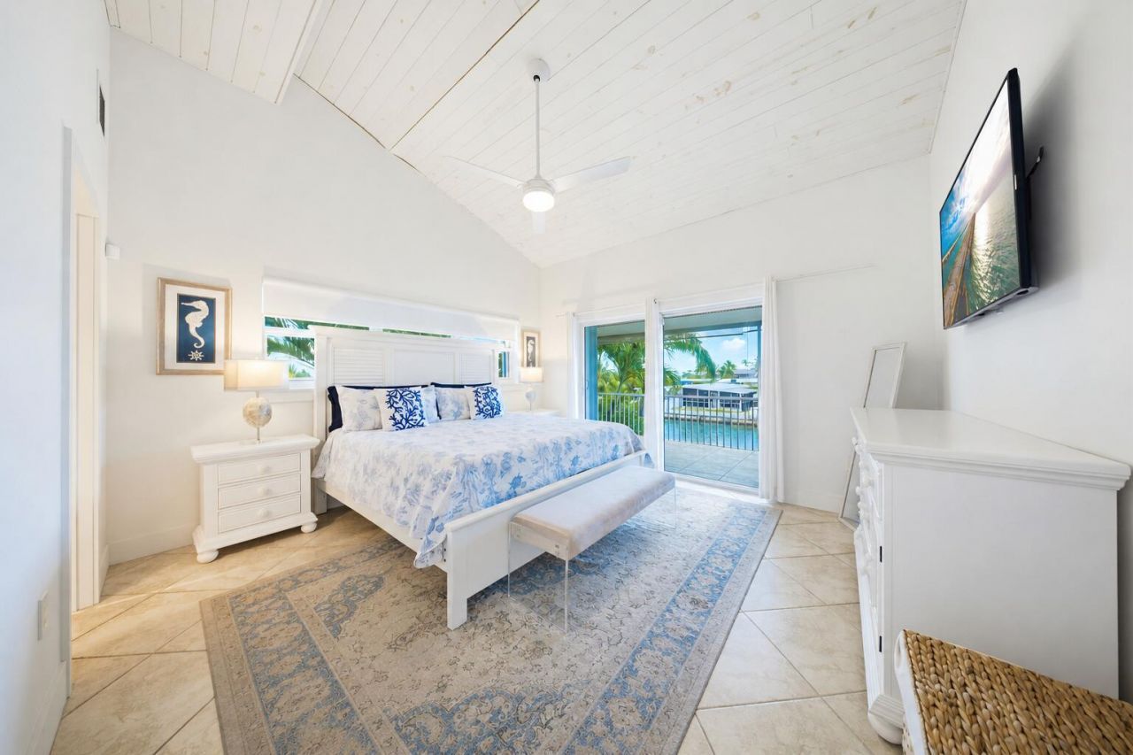 420 11th Street, Key Colony, FL 33051 Photo