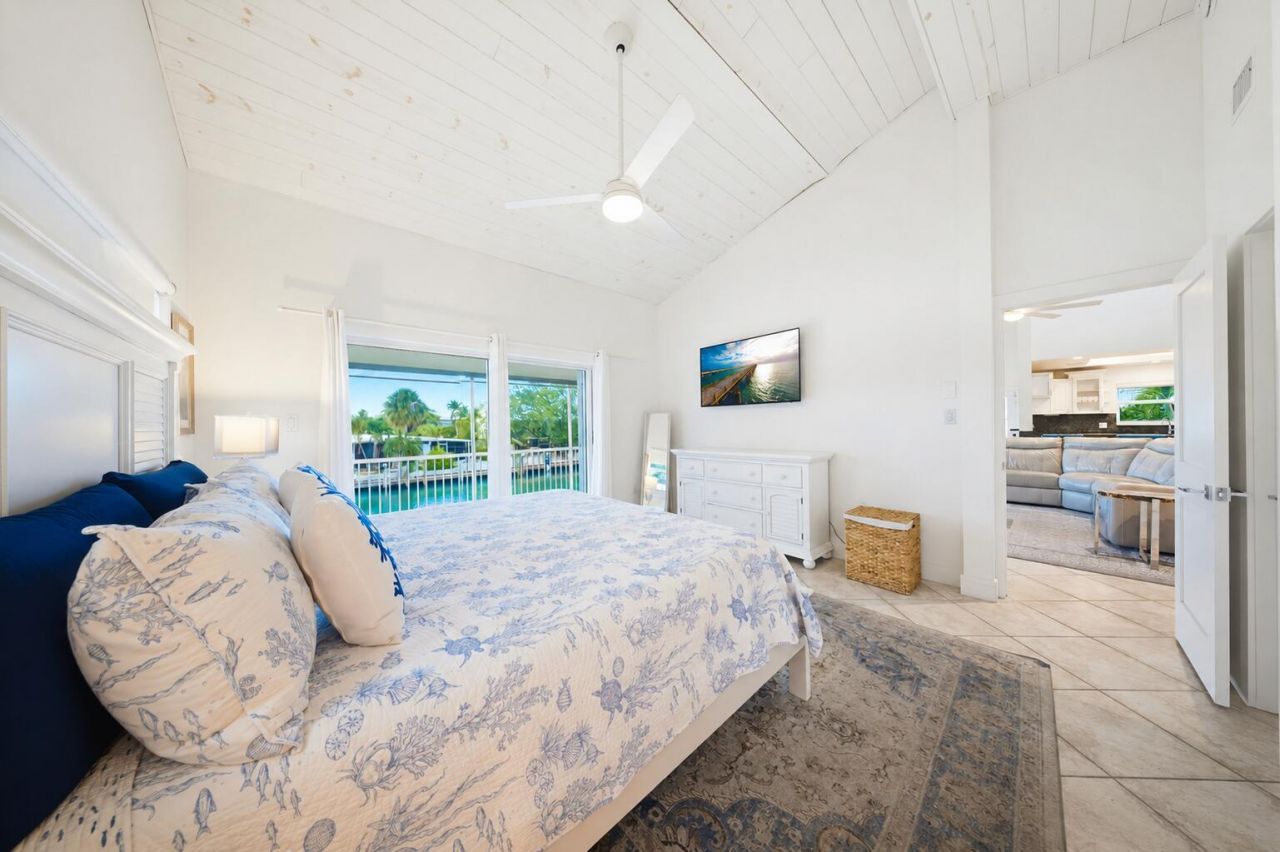 420 11th Street, Key Colony, FL 33051 Photo