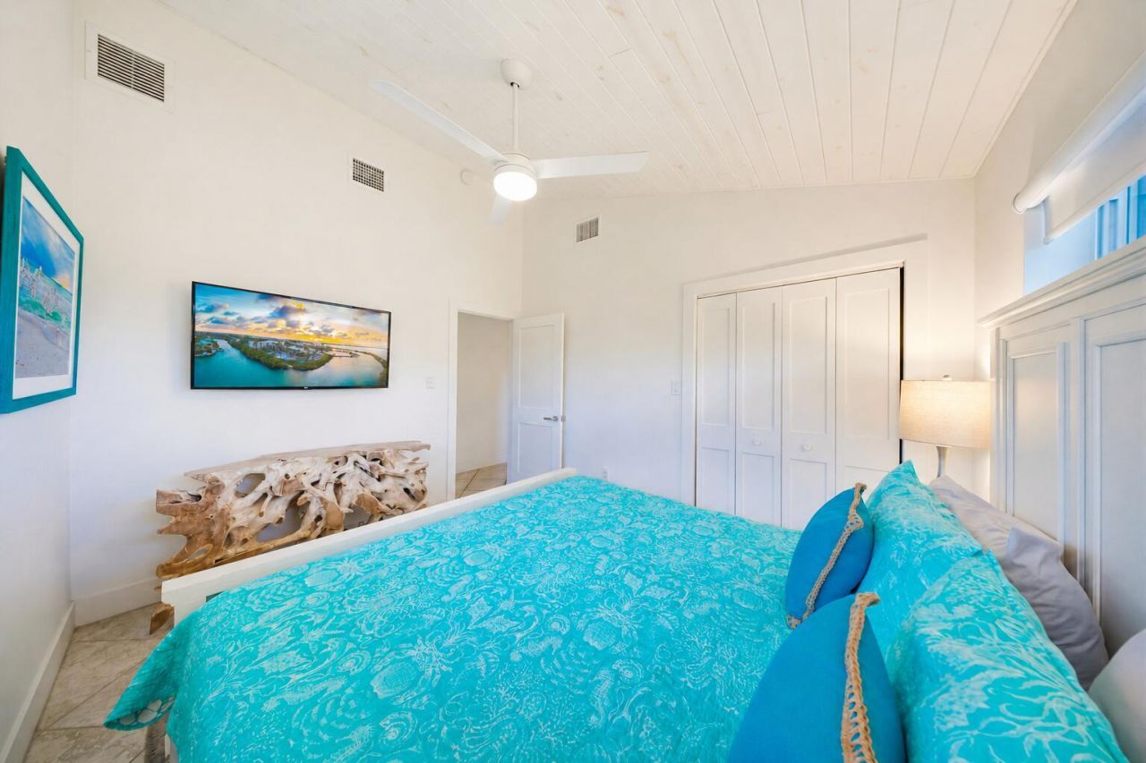 420 11th Street, Key Colony, FL 33051 Photo