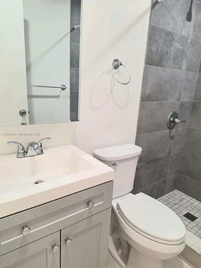 3880 NW 2nd St, Unit REAR, Miami, FL 33126 Photo