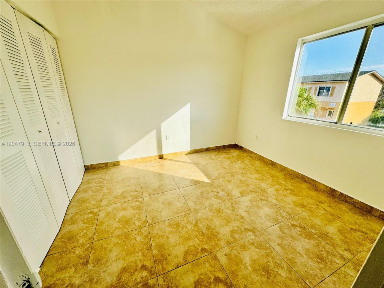 6245 Kendale Lakes Cir, Unit 208, Miami, FL 33183 Photo