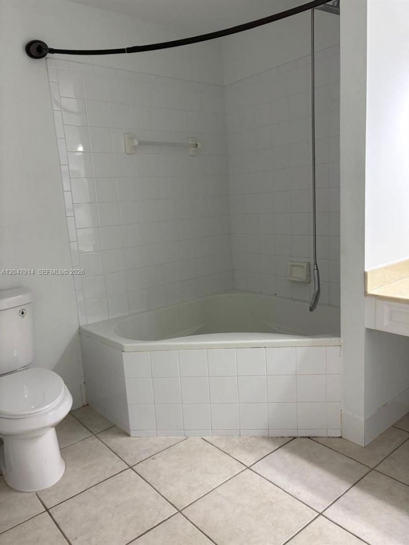 2080 Greenview Shores Blvd , Unit 410, Wellington, FL 33414 Photo