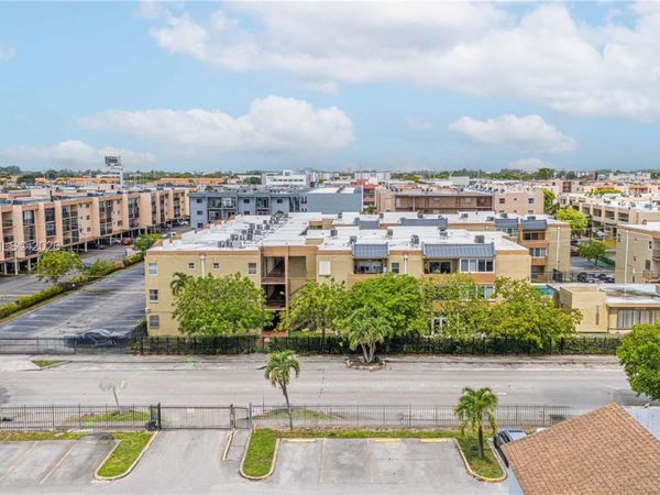 6070 W 18th Ave , Unit 209, Hialeah, FL 33012