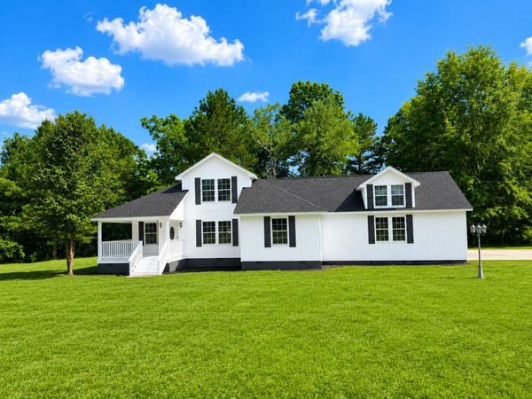 1879 Cotton Gin Rd, Russellville, AL 35654