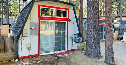 838 San Francisco Avenue, South Lake Tahoe, CA 96150 Photo