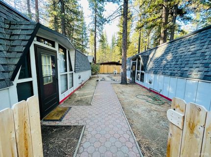 838 San Francisco Avenue, South Lake Tahoe, CA 96150 Photo